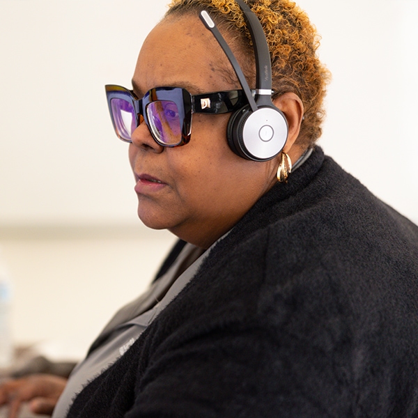 Seandra Daniel - Customer Service Representative.